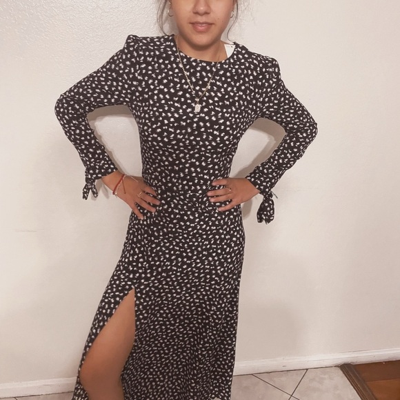 Lulu's Black and White Midi Dress - Picture 5 of 5